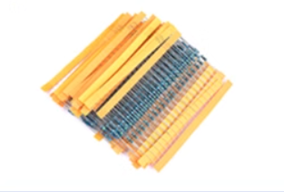 Resistors - 820 pack 1/4W